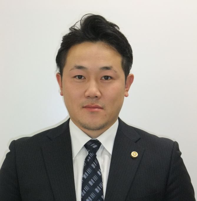 弁護士写真